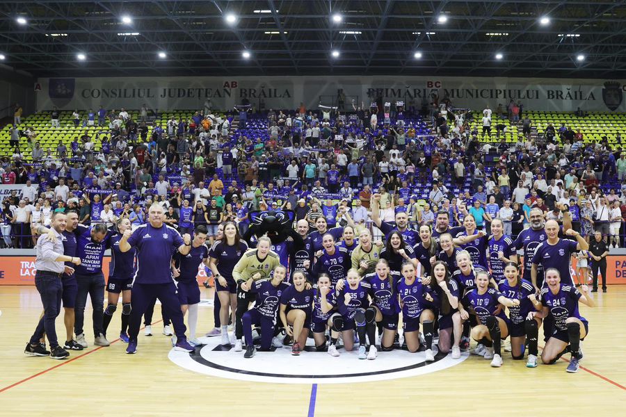 „Tricolora” Beatrice Raicea, prestația începutului de sezon în „Liga Florilor” » 12 goluri contra Rapidului!