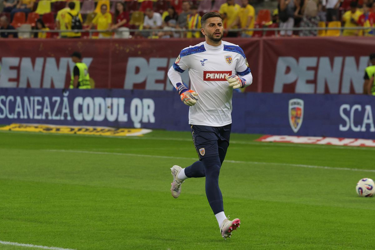 Decizia lui Mircea Lucescu l-a înfuriat pe Mihai Stoica: „Păi bagă-l să joace! Nu-l ține pe bancă!”