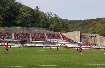 CSM REȘIȚA - ACS VIITORUL TG. JIU 1-7 // Rezultat neverosimil în Liga 2: erau favoriți la pariuri, dar au sfârșit prin a încasa 7 goluri :O