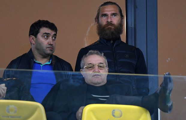 FCSB - DINAMO 1-1 // Gigi Becali, doi remarcați după remiza spectaculoasă cu Dinamo + ce l-a nemulțumit în echipa sa: „Asta e o problemă!”