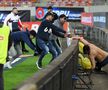 FCSB - DINAMO 1-1 / VIDEO+FOTO Bătaie la finalul derby-ului! Suporterii de la FCSB, schimb de pumni cu dinamoviștii pe teren + 6 ultrași au fost interziși deja de Jandarmerie!