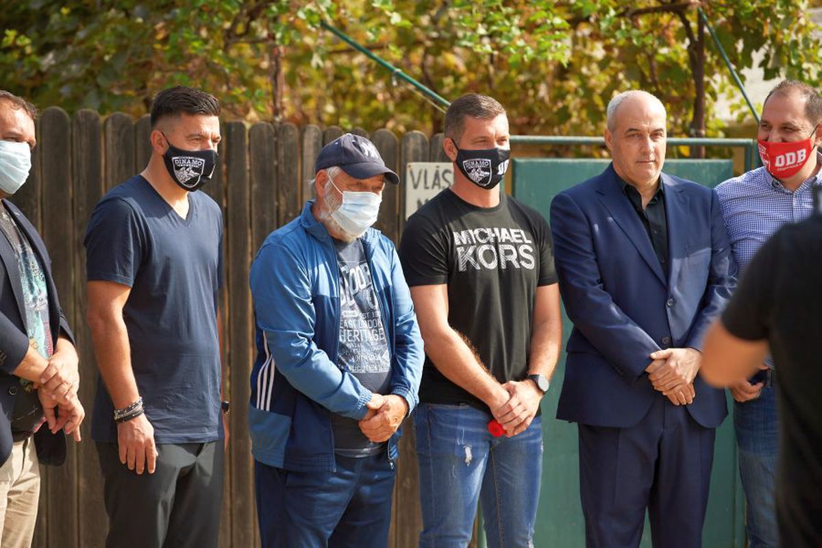 Cosmin Contra și jucătorii lui Dinamo au mers la mormântul lui Cătălin Hîldan