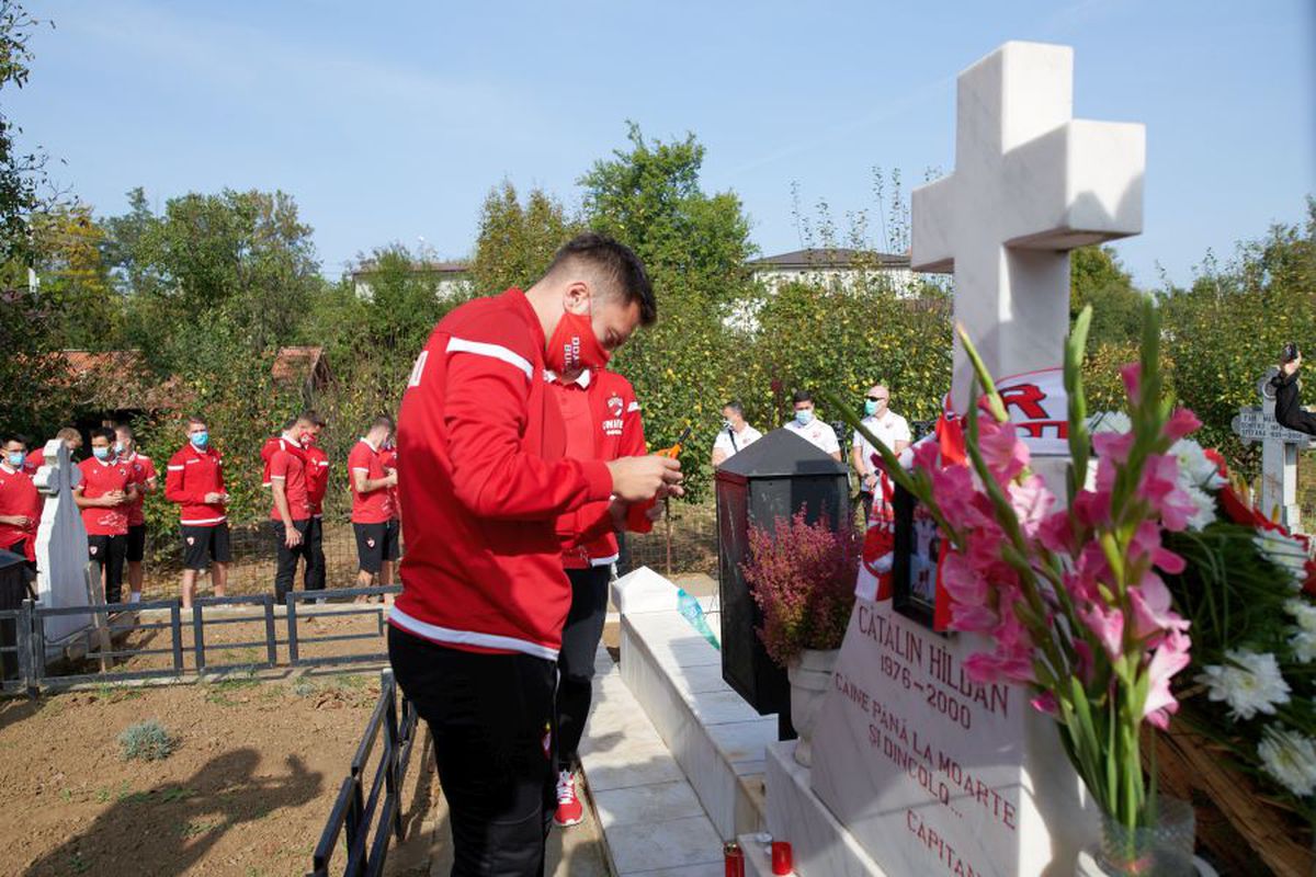 Cosmin Contra și jucătorii lui Dinamo au mers la mormântul lui Cătălin Hîldan