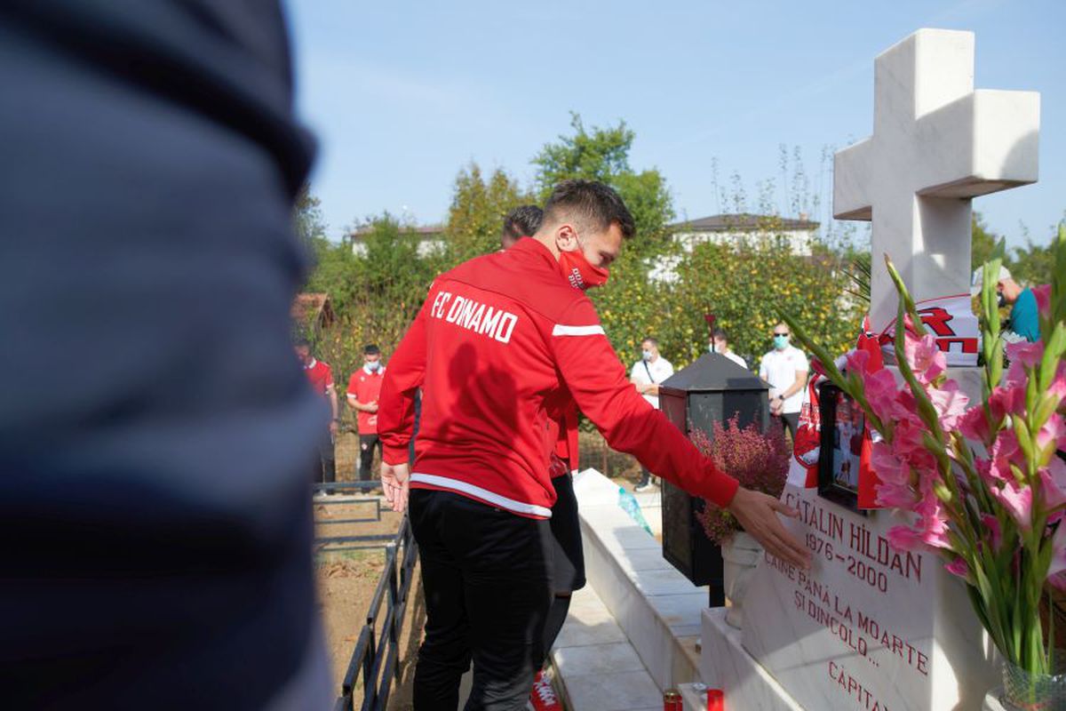 VIDEO Cosmin Contra și jucătorii lui Dinamo au mers azi la mormântul lui Cătălin Hîldan » Momente emoționante la Brănești