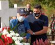 VIDEO Cosmin Contra și jucătorii lui Dinamo au mers azi la mormântul lui Cătălin Hîldan » Momente emoționante la Brănești