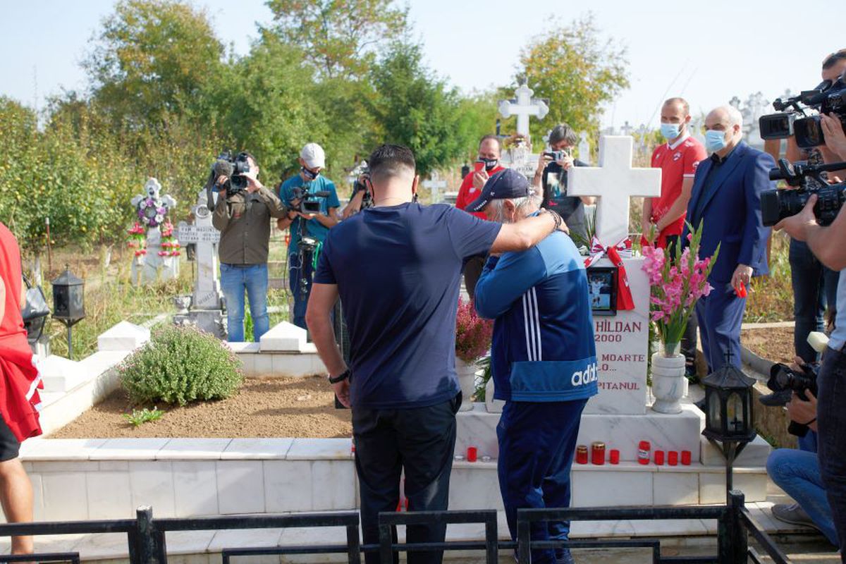 UPDATE Fanii-acționari de la Dinamo, mesaj pentru spanioli: „Faceți-i dreptate lui Dănciulescu!” » Reacție EXCLUSIVĂ a lui Danciu