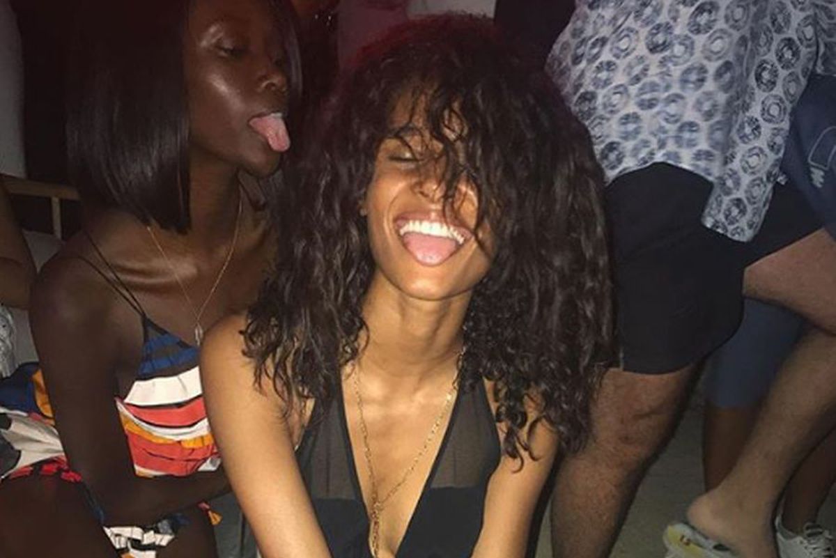 Kylian Mbappe și vedetele de la PSG au făcut show la ziua lui Cindy Bruna » Imagini hot cu modelul francez