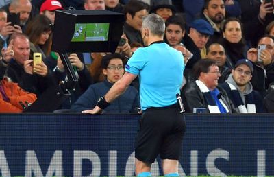 Ioaniţoaia ştie cam cât îşi vor mai putea face de cap arbitrii din România: "În cazul cel mai fericit, L1 va avea arbitraj electronic din toamna anului viitor"