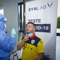 Jucătorii României s-au testat și în țara de coronavirus // FOTO: https://www.facebook.com/NationalaRomanieiOfficial