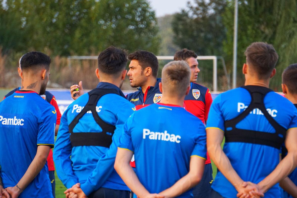 FOTO România U21 s-a antrenat sub comanda lui Adi Mutu