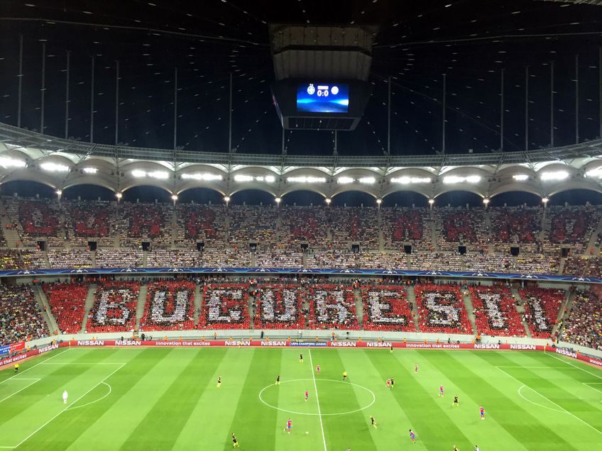 Suporterii FCSB au fost păcăliți să arate mesajul „Doar Dinamo București” la meciul cu Manchester City din preliminariile UCL