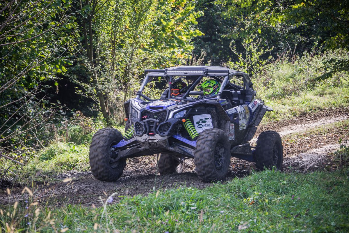 Competiție de off-road la Șotânga » Traseu de 660 km pentru participanți