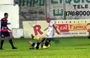 Sălbatic! Un fotbalist a lovit arbitrul cu piciorul în cap și a fost arestat pe stadion de poliția militară