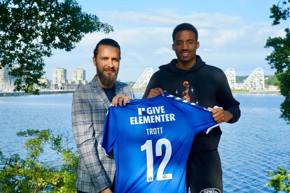 Fost oficial dinamovist, acum conducător de club în Danemarca, despre viața în țara scandinavă: „Știți cât a ajuns să coste un duș fierbinte?”