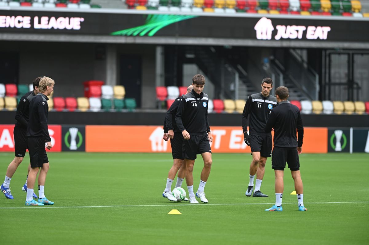 Reporterii GSP au urmărit antrenamentul lui Silkeborg: paradox danez