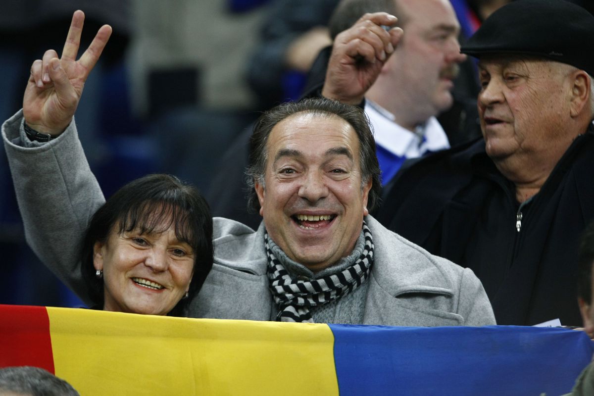 „Talent, Fenomen și Legendă” » Marele Marcel Răducanu și-a lansat cartea