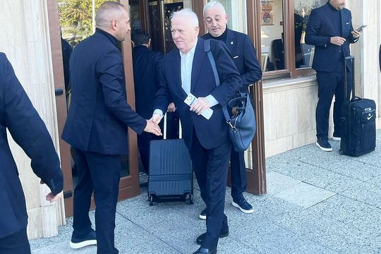 Viorel Hrebenciuc, în prim-plan // foto: Andrei Petrescu, GSP