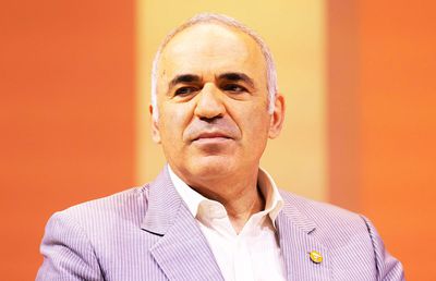 Garry Kasparov, mesaj NEMAIÎNTÂLNIT pentru România: „Sunt rus și este apelul meu către români! Vă îndemn să votați așa!”