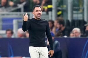 Italienii reclamă un gest scandalos al lui Xavi pe margine: „Ce rușine! UEFA să ia măsuri” » S-a văzut și la noi, în derby-ul Craiovelor