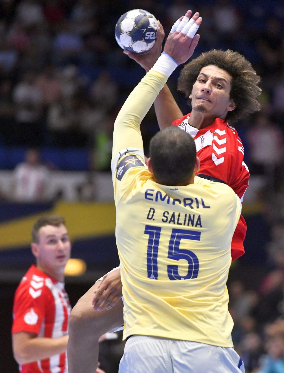 Clasă mondială » Cine e vedeta lui Dinamo care a strălucit în ultimul meci din Champions League