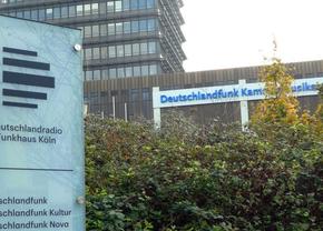 Post public de radio din Germania, Köln, despre protestul celor 90 de jurnaliști români: „Am contactat grupul de presă Ringier și nu ne-au răspuns. Când vine vorba de libertatea presei, în România e loc mult loc de îmbunătățire”
