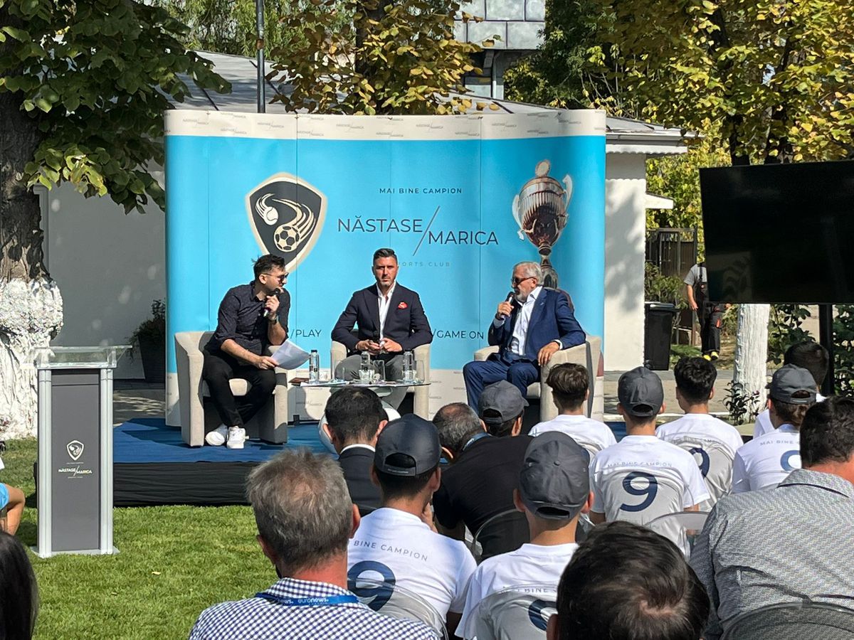 Marica i-a făcut statuie lui Ilie Năstase: „Excepțională, seamănă perfect!” » Inaugurare cu șampanie și invitați de seamă la noua Academie