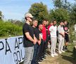 Fotbaliștii și suporterii lui Dinamo, prezenți la mormântul lui Cătălin Hîldan la 24 de ani de la moartea „Unicului Căpitan”: „După aproape un sfert de veac, golu-n suflet e intact”