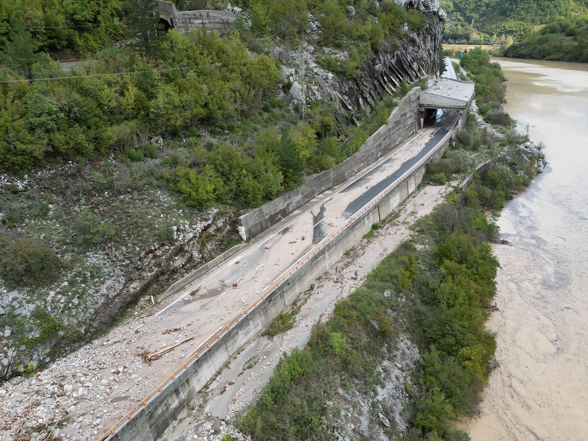 Inundații și alunecări de teren în Bosnia