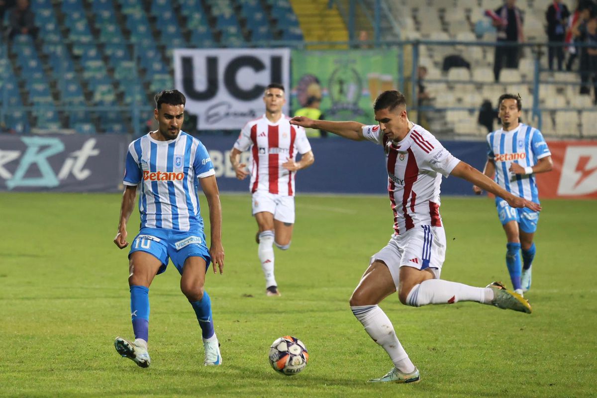 Oțelul - Universitatea Craiova, duel tare în etapa a 12-a din Superligă. FOTO: Ionuț Iordache & Andrei Furnigă(GSP)