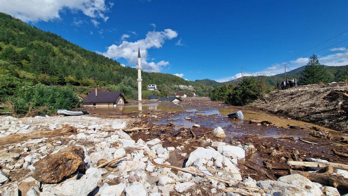 Inundații și alunecări de teren în Bosnia