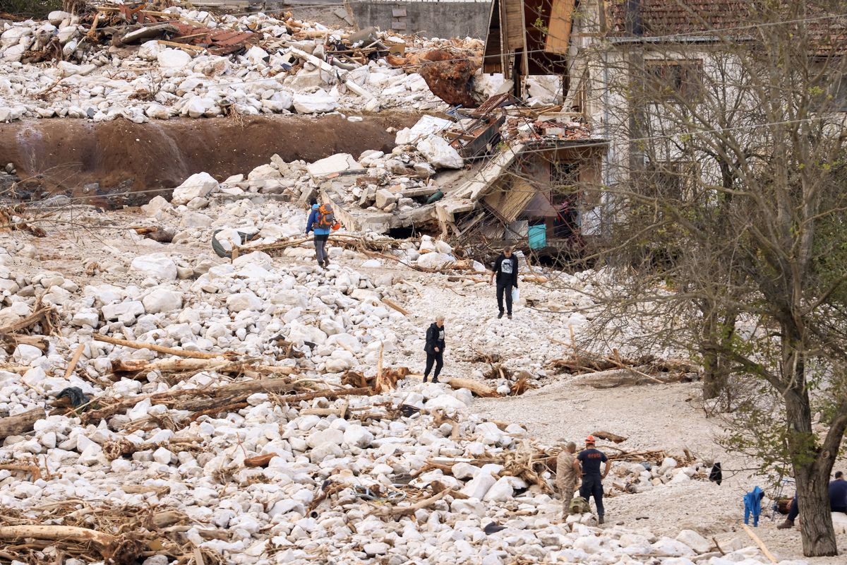 Cutremurător! O țară din Europa, în stare de catastrofă naturală după inundații » Au murit cel puțin 16 oameni, iar Federația de Fotbal a amânat competițiile