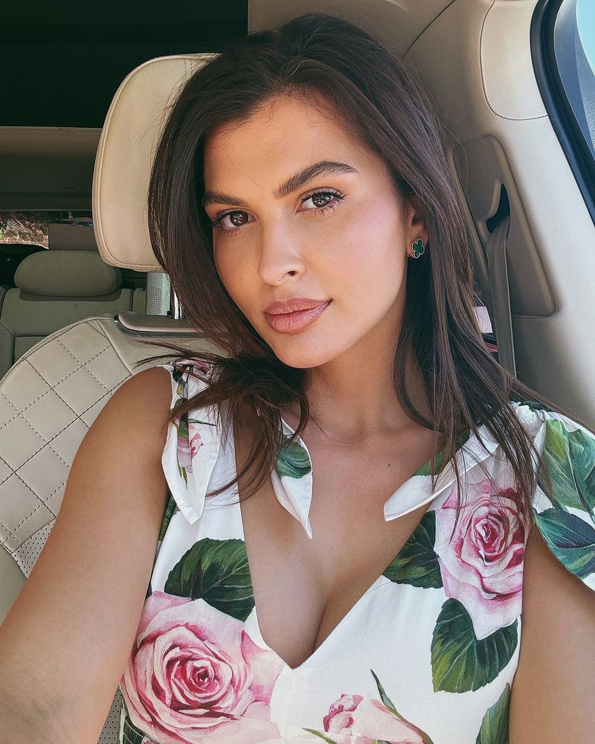 Femeia care l-a adus la disperare pe Gigi Becali, încătușată în București: „Se manifesta într-un mod agresiv”