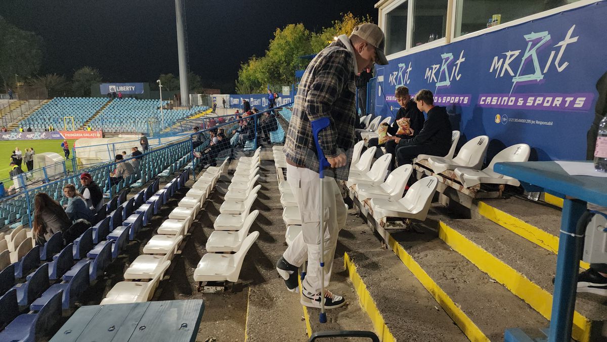 Cristian Chira, în cârje la Oțelul - Universitatea Craiova » Dialog exclusiv cu GSP: „Aștept rezultatul de la RMN și sper să scap de operație”