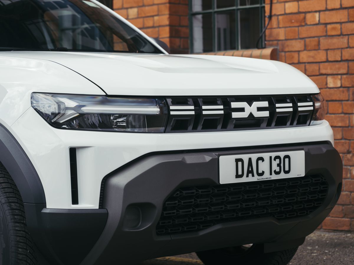 S-a lansat noua mașină Dacia! Modelul care i-a dat deja pe spate pe britanici: prețul este mai mic decât al rivalelor