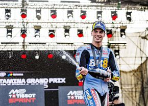 Debutantul Fermin Aldeguer, triumfător în Indonezia, după o coliziune între Marc Marquez și Marco Bezzecchi