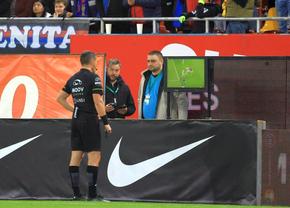 Istvan Kovacs a întors penalty-ul la VAR » Moment controversat în startul derby-ului FCSB - Craiova