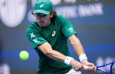 „Cele mai lente condiții în care am jucat” » Numărul 7 mondial a criticat terenurile de la Shanghai: „Nu poți face nimic decât să te adaptezi”