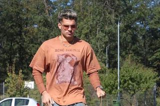 Primii jucători ai naționalei au ajuns la Mogoșoaia » Fanii, val de ironii: „La haine concurează cu Franța, la fotbal cu Andorra”