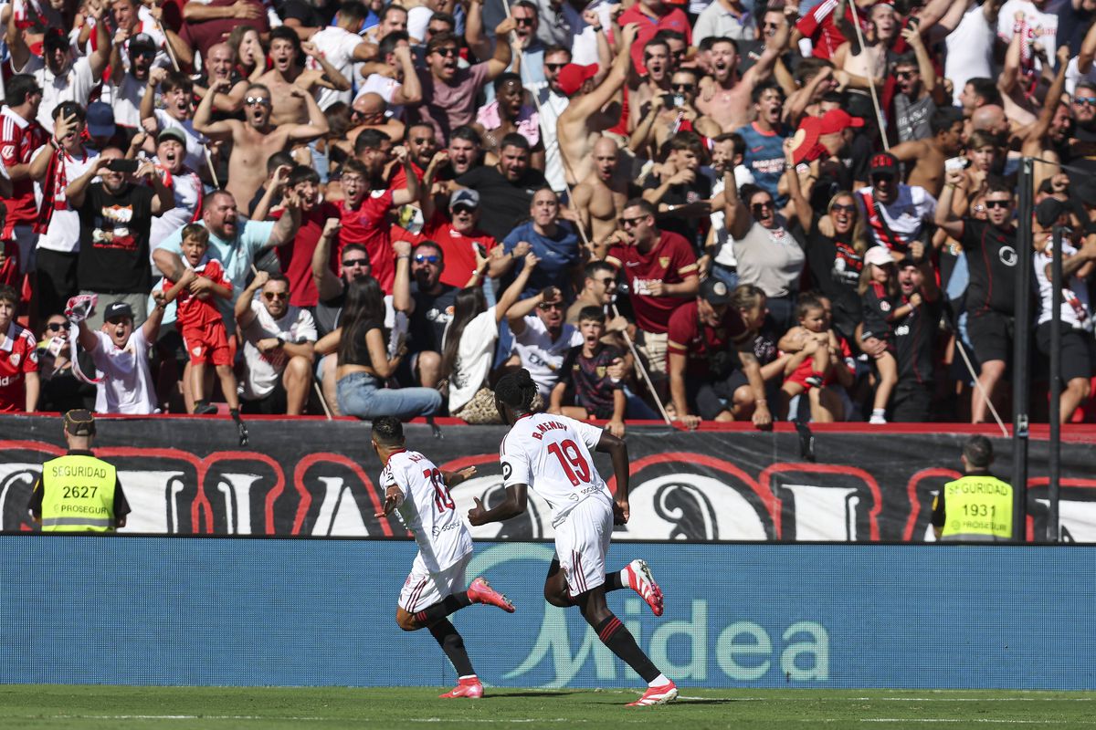 UMILINȚĂ în Sevilla - Barcelona! Dezastru pentru catalani în La Liga