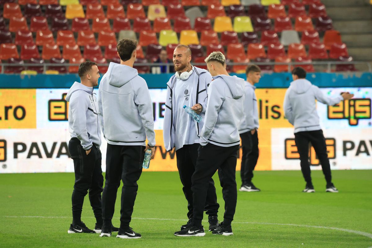 Înainte de FCSB - Craiova (5 octombrie 2025)