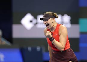 După multe dezamăgiri, Amanda Anisimova e campioană la Beijing! Victorie în 3 seturi: „Wow, ce săptămâni am avut”