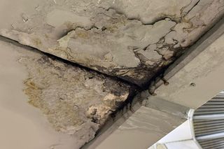 Urmările ploilor masive pe Arena Națională » Imagini incredibile pe cel mai scump stadion din România, la FCSB - Craiova