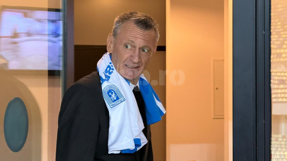 Charalambous l-a scos în față pentru evoluția din FCSB - Craiova: „L-ați văzut, are calitate!”