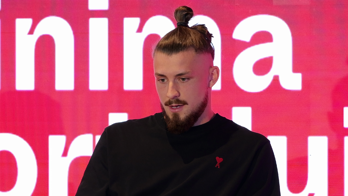 „Sunt sigur că vom fi la Mondial!” » Radu Drăgușin, pe ultima sută de metri a revenirii pe teren: „Nu plec de la Tottenham! Mă întorc mai puternic”