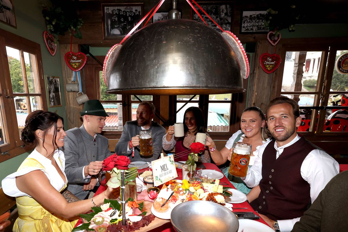 Bayern Munchen la Oktoberfest