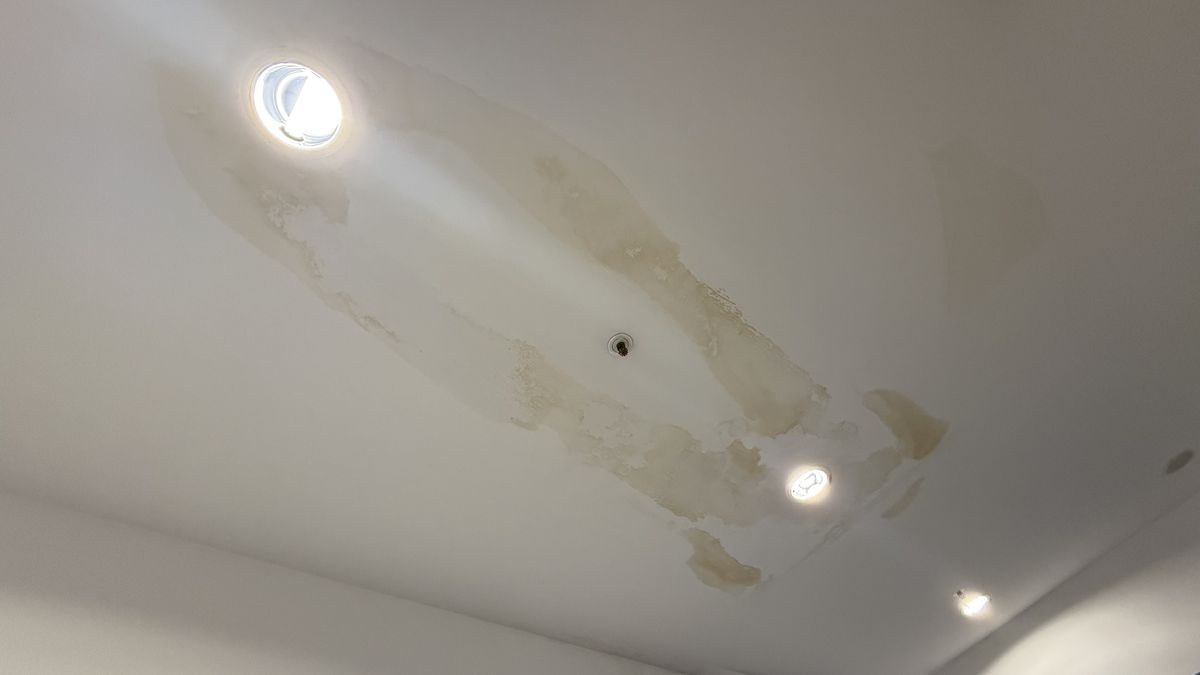 Urmările ploilor masive pe Arena Națională » Imagini incredibile pe cel mai scump stadion din România, la FCSB - Craiova