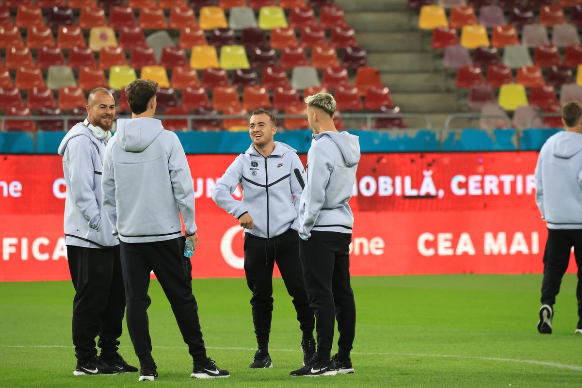 Înainte de FCSB - Craiova (5 octombrie 2025)