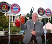 Jucătorii și staff-ul lui Bayern au sărbătorit începutul perfect de sezon la Oktoberfest // FOTO: Getty Images
