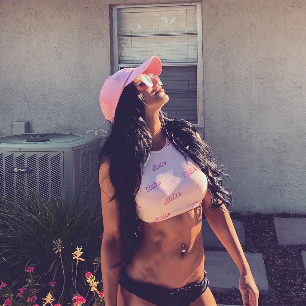 FOTO Apetisantă! Noua senzație din WWE vine din Irak și arată SUPER HOT