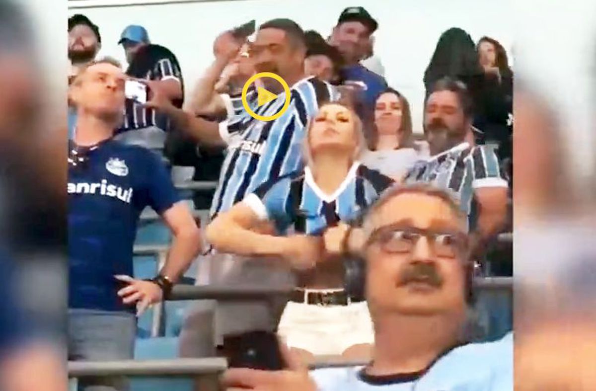 VIDEO + FOTO S-a dezbrăcat de bucurie în tribună la meciul lui Gremio » Blonda sexy nu s-a mai controlat!